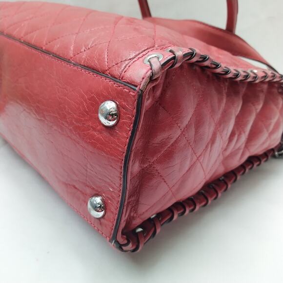 Michael Kors Hippie Grommet Hamilton Red Quilted Leather Large Tote Bag - Picture 8 of 16